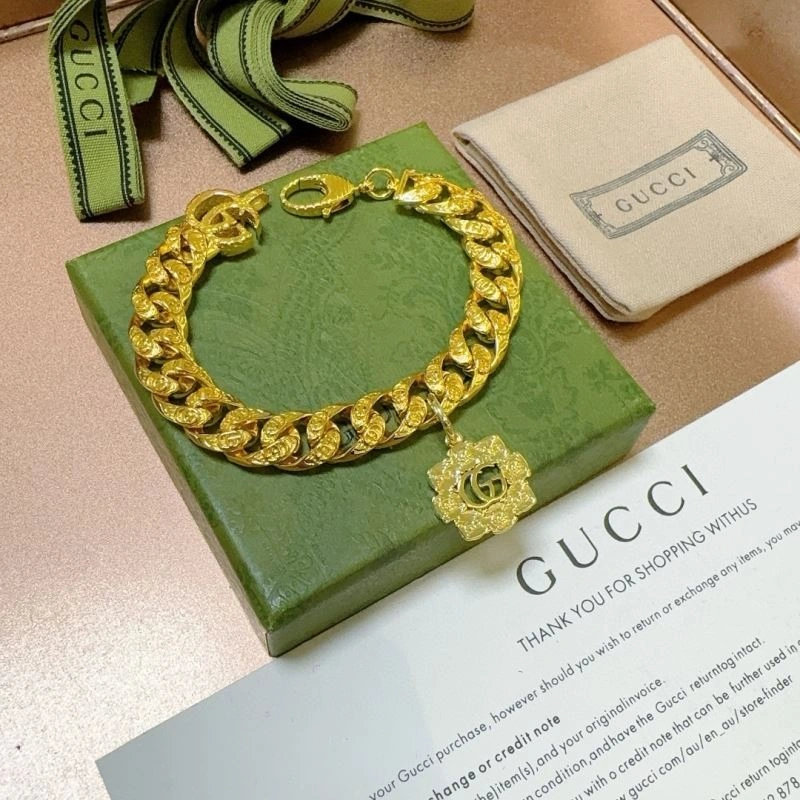 Cozy Gucci Bracelets 245734