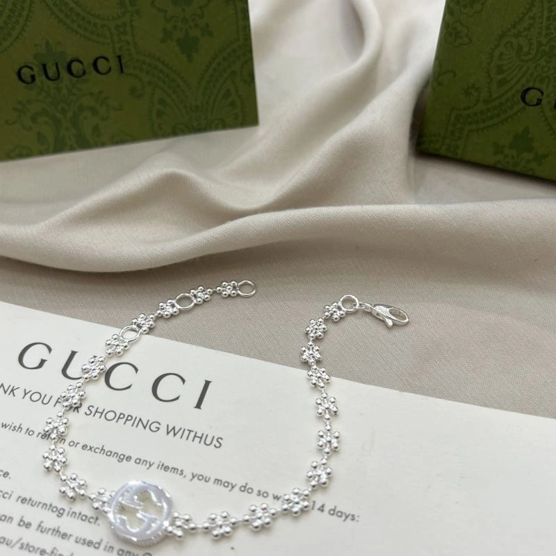 Neat Gucci Bracelets 245730