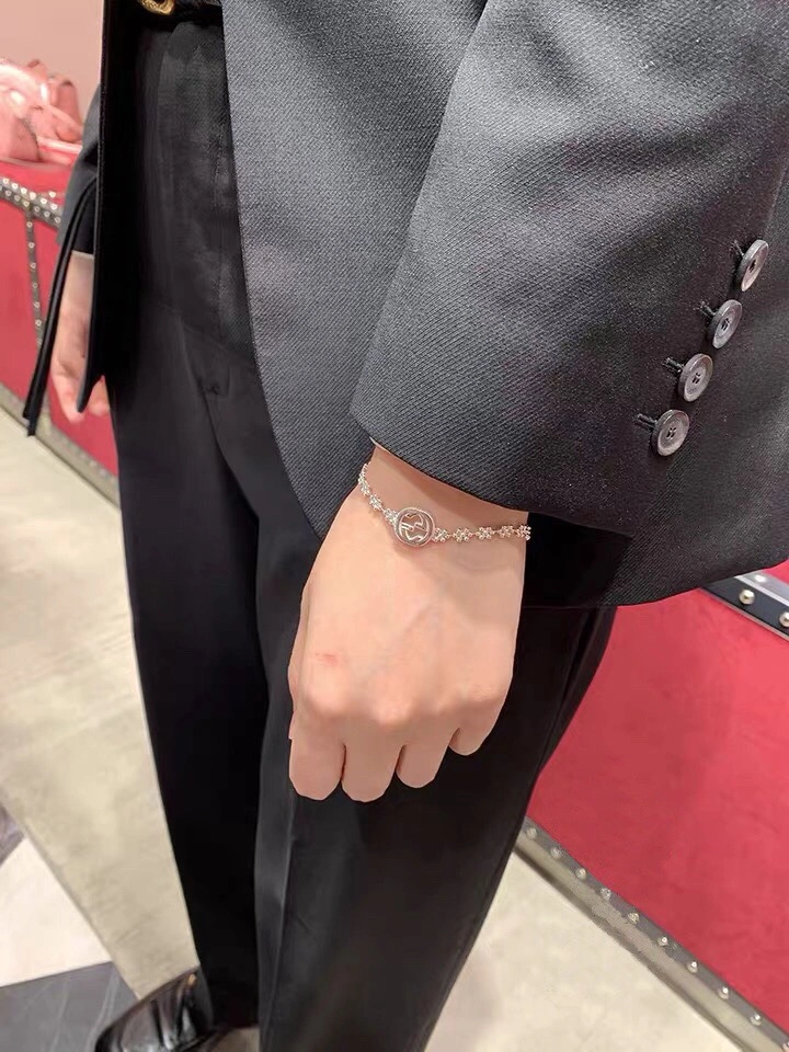 Neat Gucci Bracelets 245730