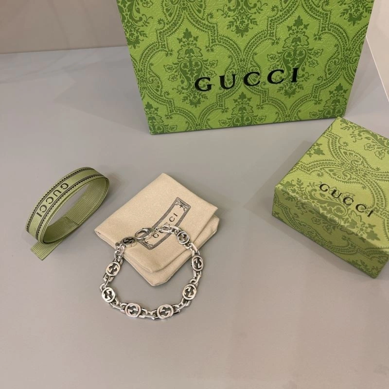 Lightweight Gucci Bracelets 245709