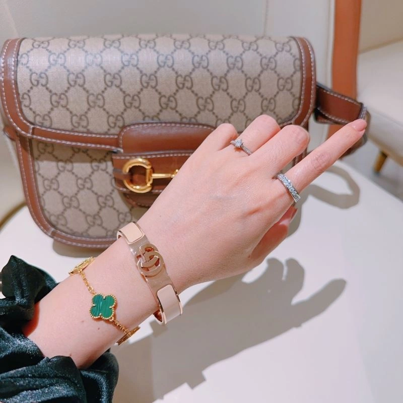 Gucci Bracelets Cozy 245715