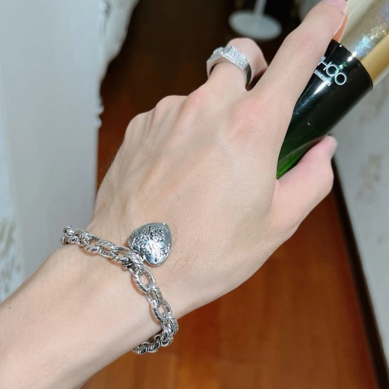 Gucci Bracelets Affordable 245702
