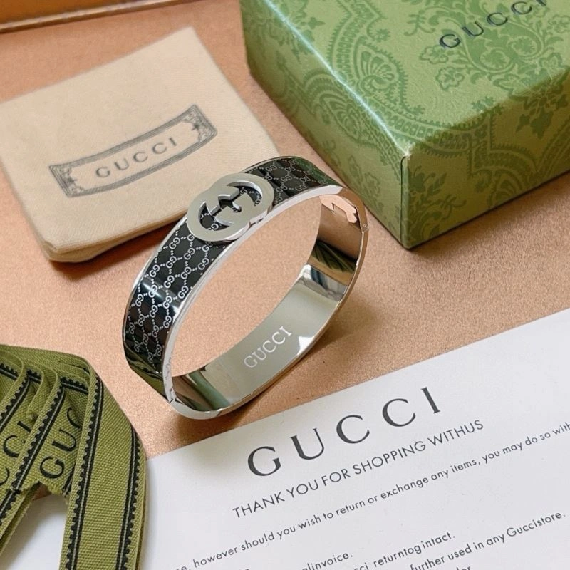 Flexible Gucci Bracelets 245675