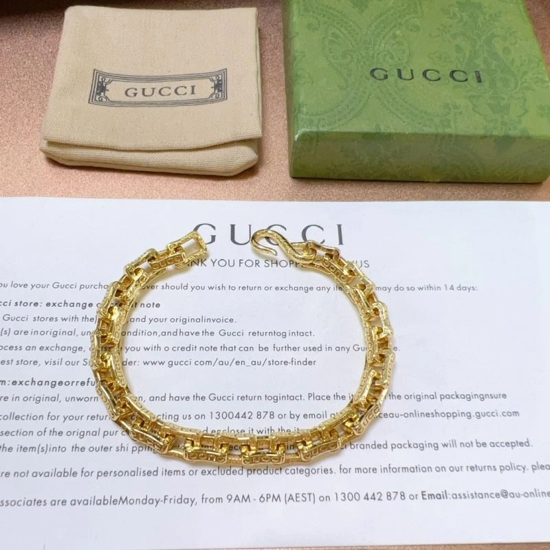 Supportive Gucci Bracelets 245688