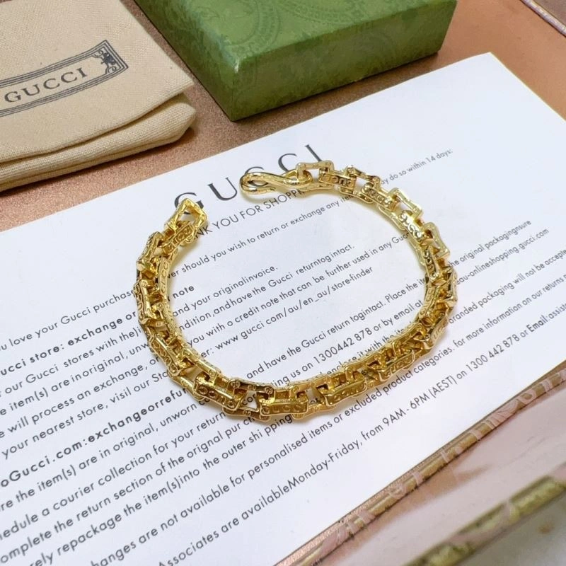 Supportive Gucci Bracelets 245688