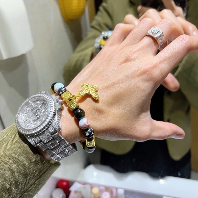 Sleek Gucci Bracelets 245537