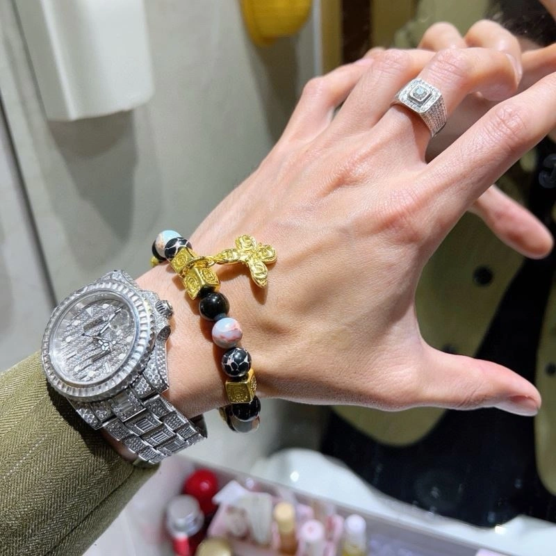 Sleek Gucci Bracelets 245537