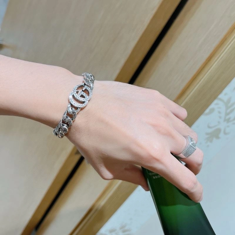 Versatile Gucci Bracelets 245532