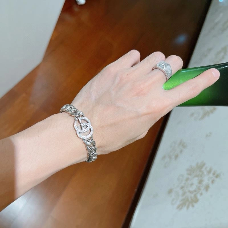 Versatile Gucci Bracelets 245532