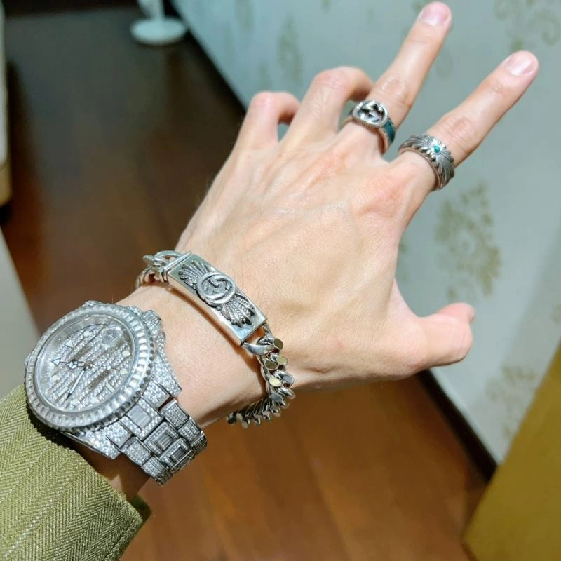 SoftTouch Gucci Bracelets 245526