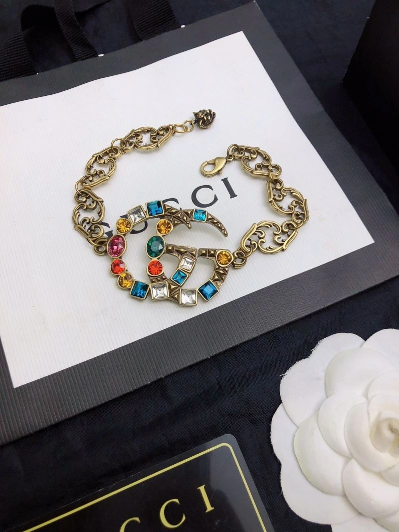 Sporty Gucci Bracelets 245483