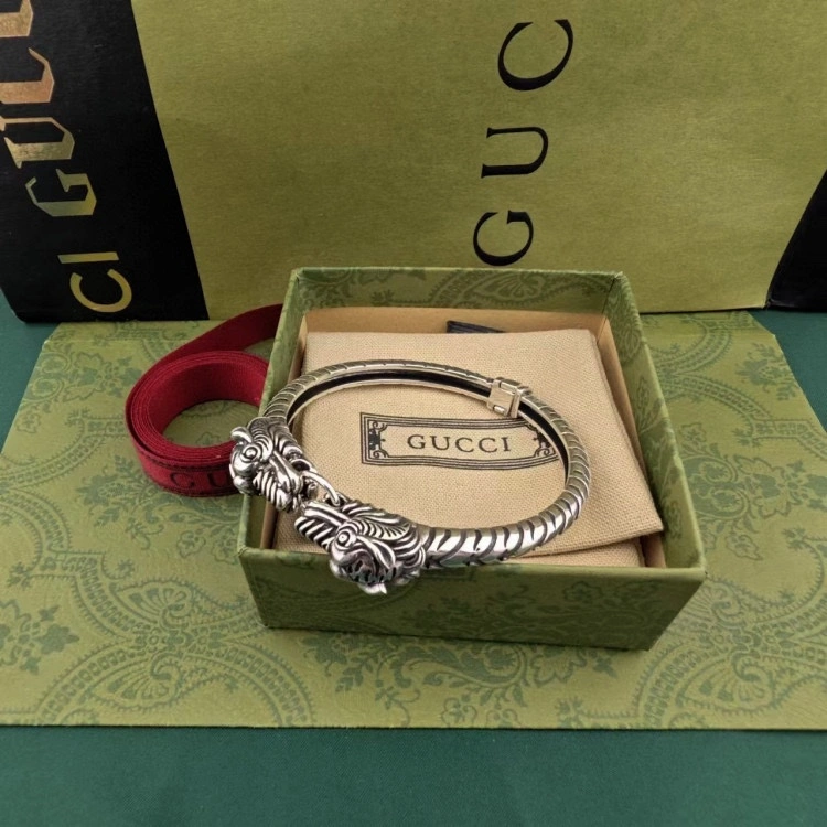 TechFriendly Gucci Bracelets 245479