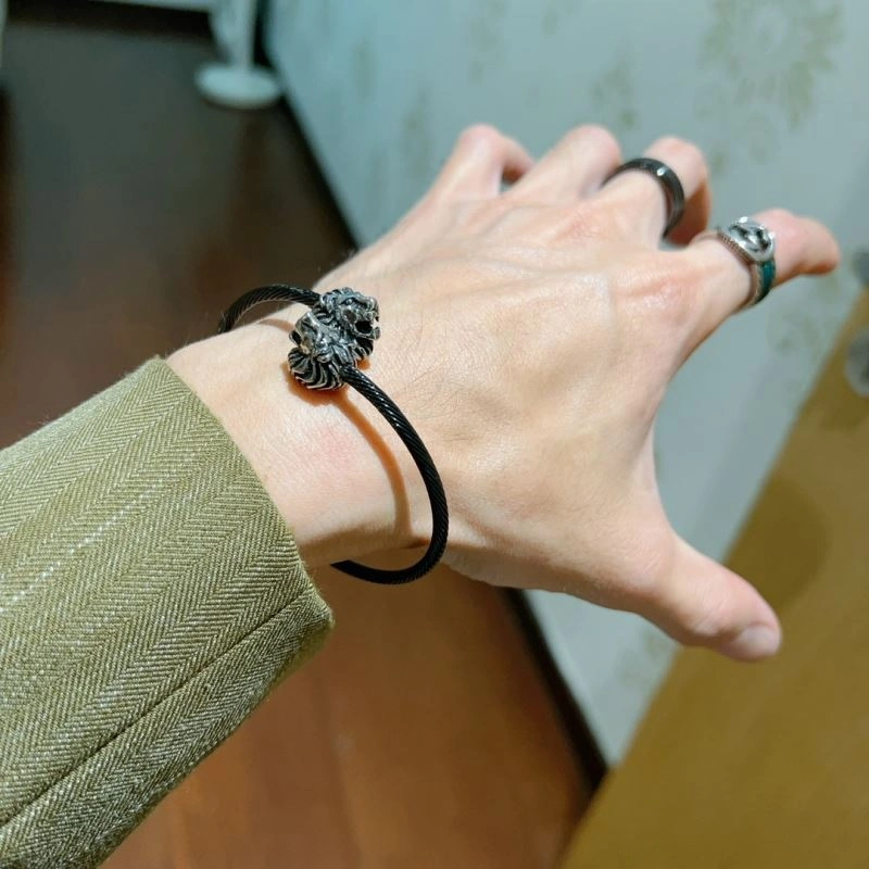 Sleek Gucci Bracelets 245305