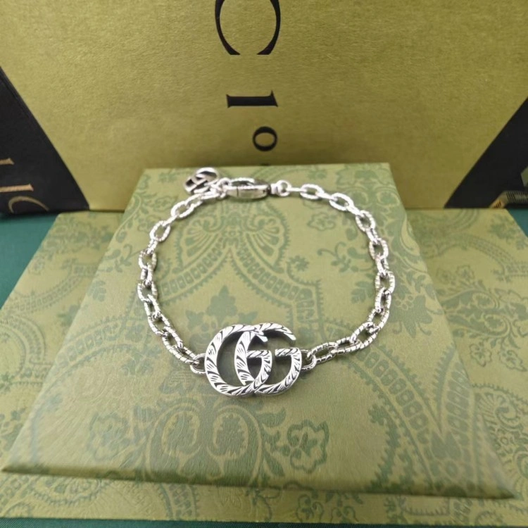 Gucci Bracelets Sleek 245309