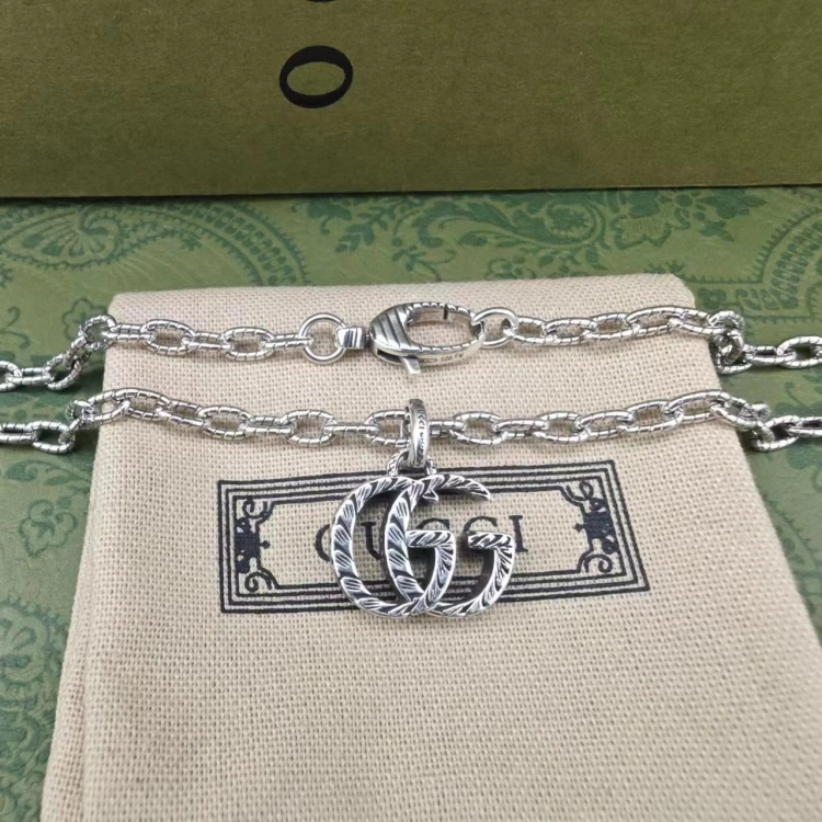 Gucci Bracelets Sleek 245309