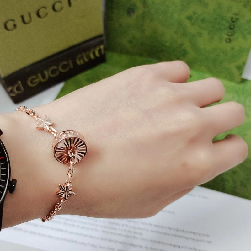 Lightweight Gucci Bracelets 245319