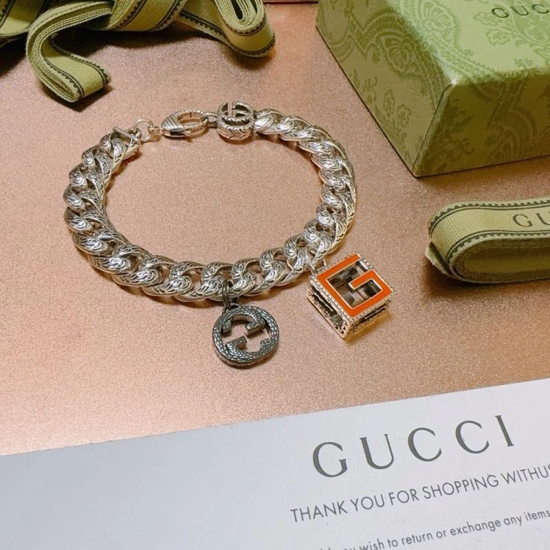 EasyCare Gucci Bracelets 245283