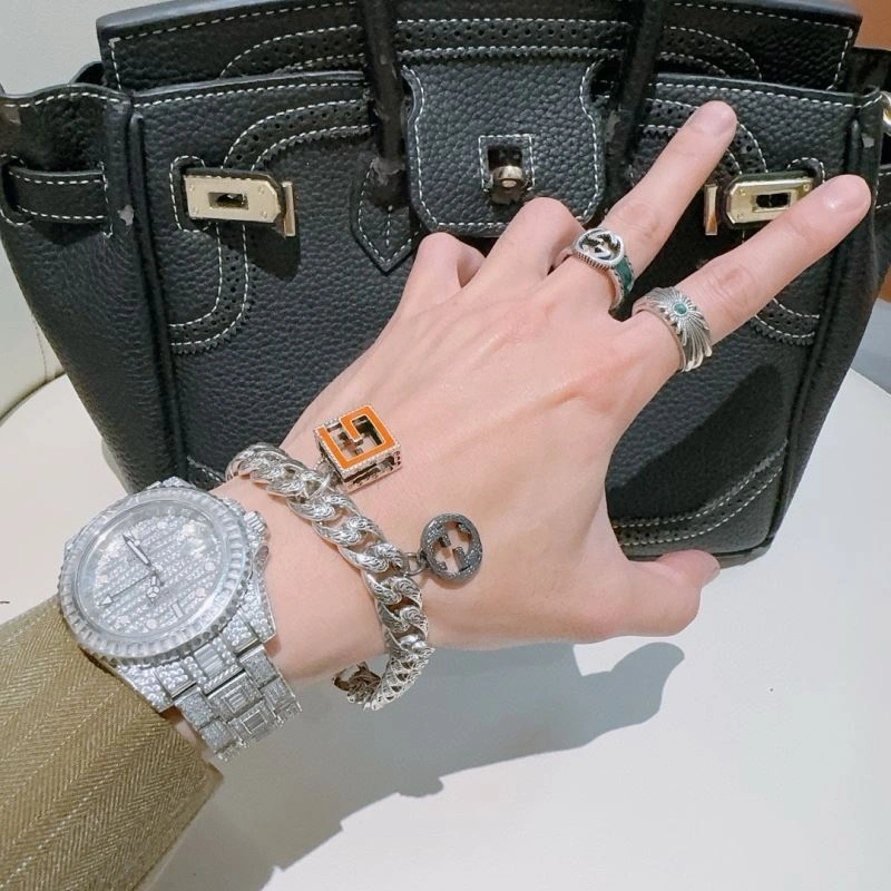 EasyCare Gucci Bracelets 245283