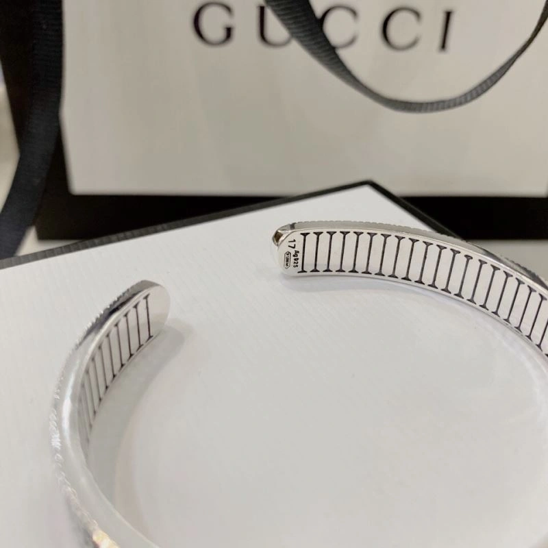 Stylish Gucci Bracelets 245290