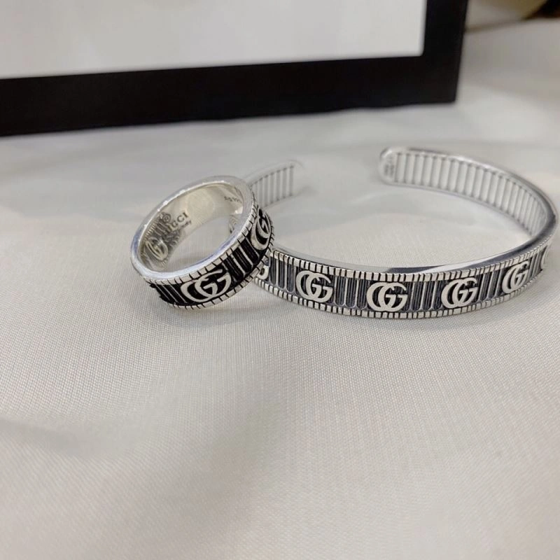 Stylish Gucci Bracelets 245290