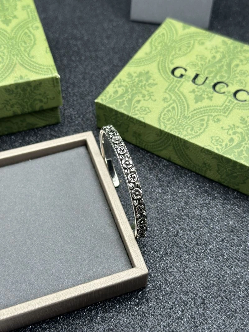 Seasonal Gucci Bracelets 245260