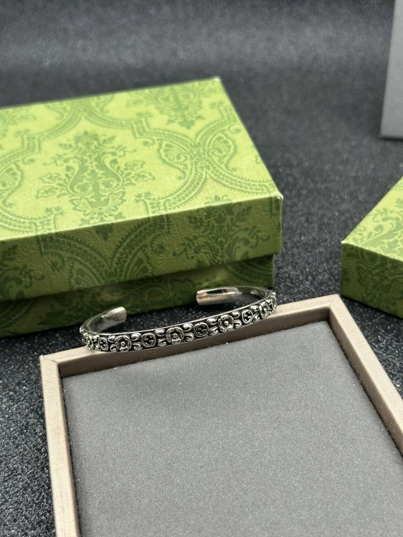 Seasonal Gucci Bracelets 245260