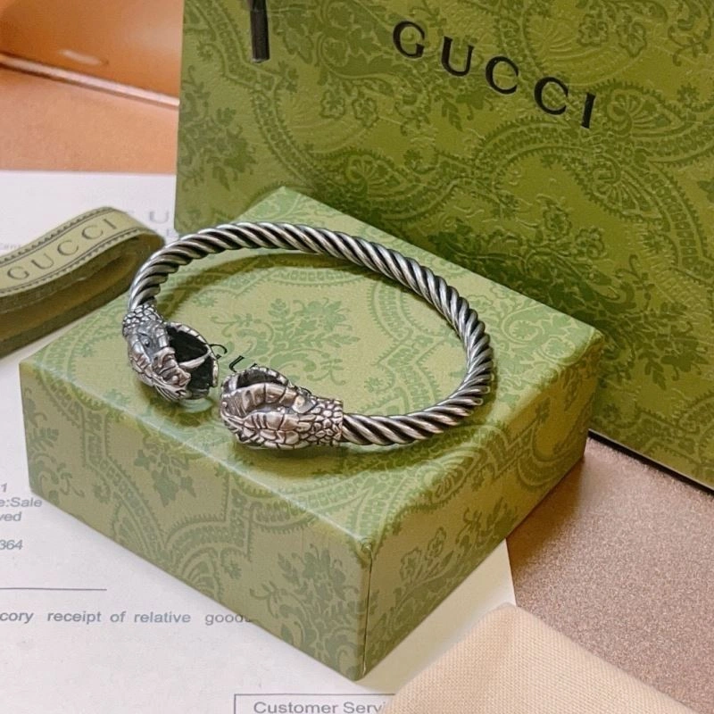 WeatherProof Gucci Bracelets 245284