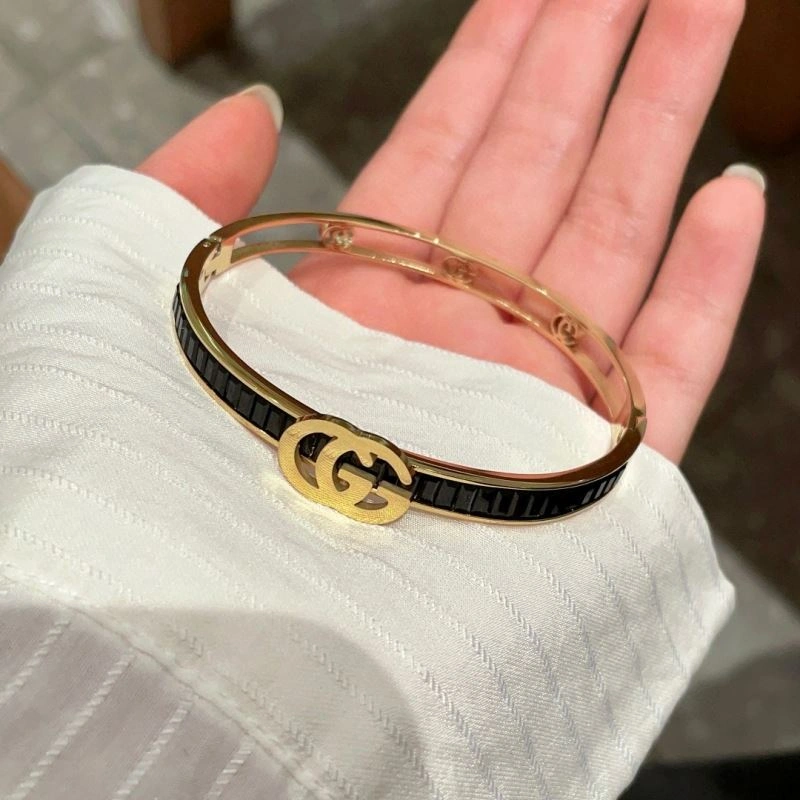 Gucci Bracelets StreetReady 245256