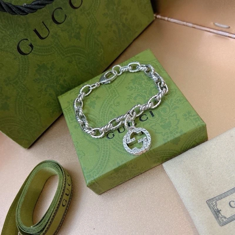 Comfortable Gucci Bracelets 245254