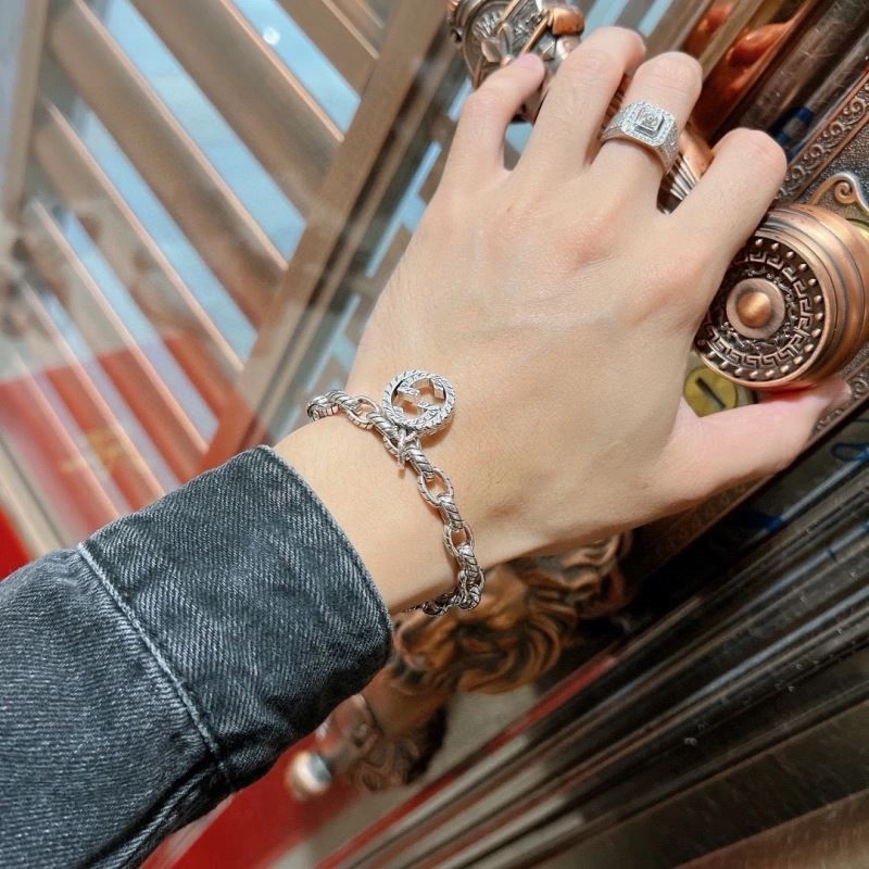 Comfortable Gucci Bracelets 245254