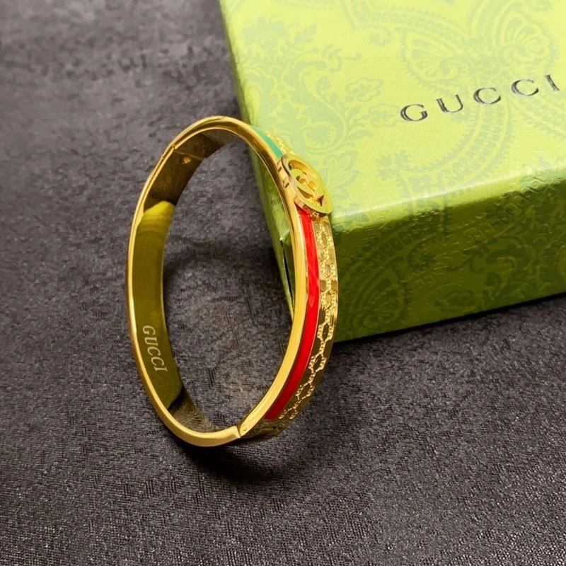 Sporty Gucci Bracelets 245234