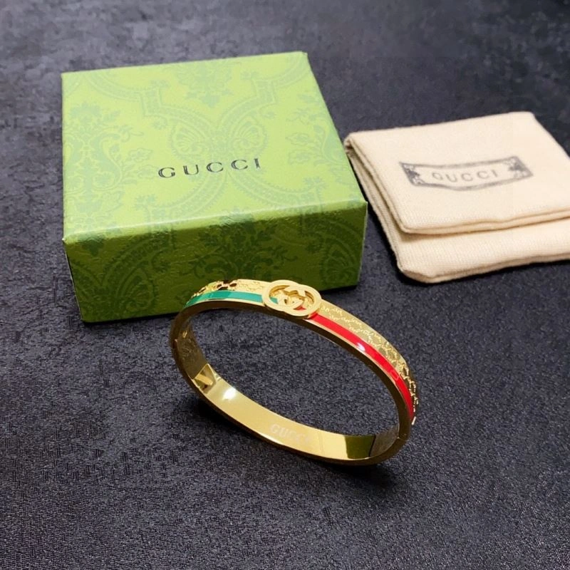 Sporty Gucci Bracelets 245234