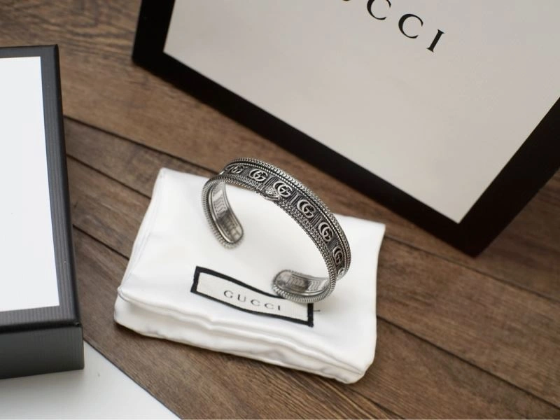 Gucci Bracelets SmoothTexture 245252