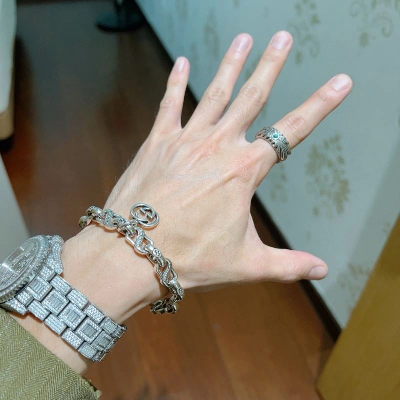 Gucci Bracelets SmartChoice 245235
