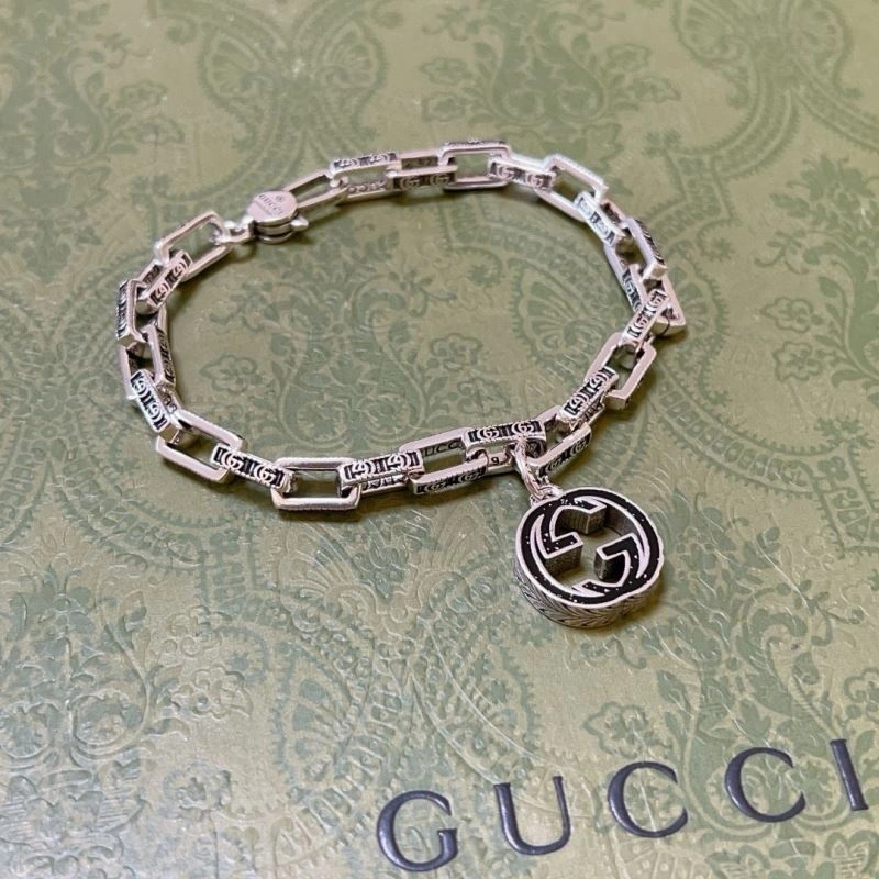 Seasonal Gucci Bracelets 245248