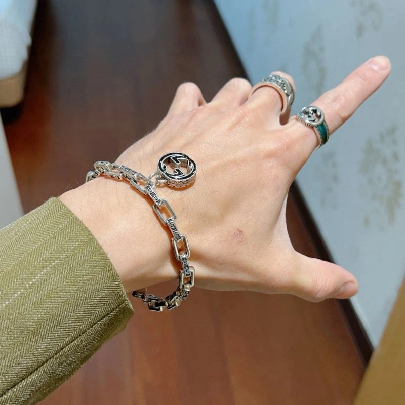 Seasonal Gucci Bracelets 245248