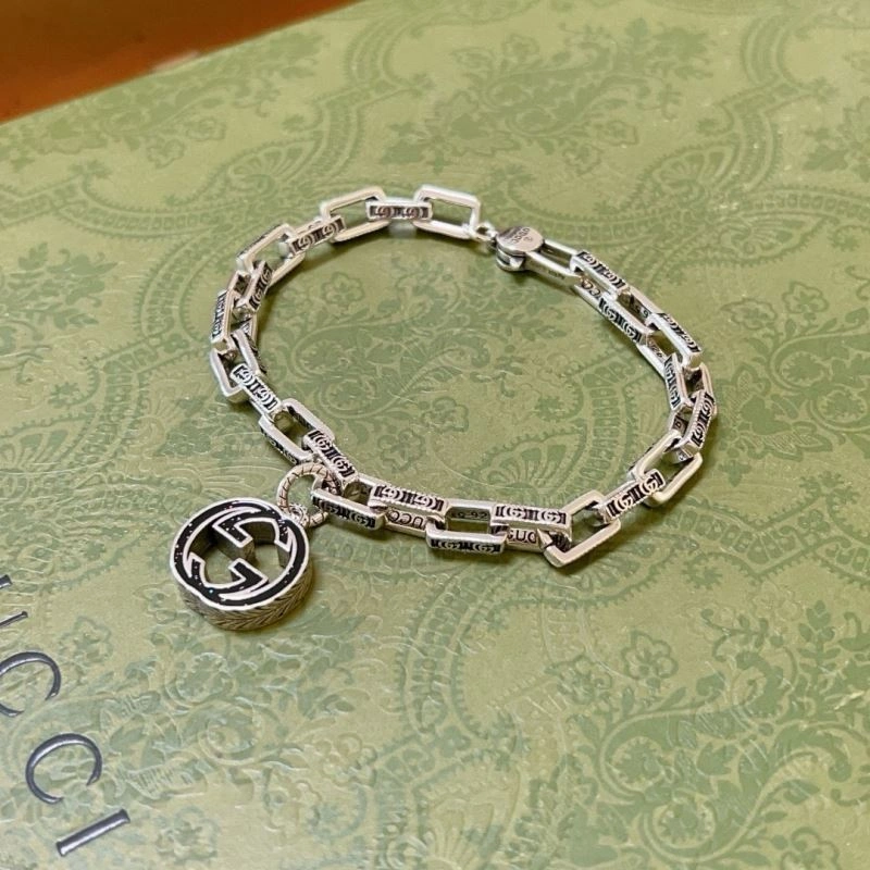 Seasonal Gucci Bracelets 245248