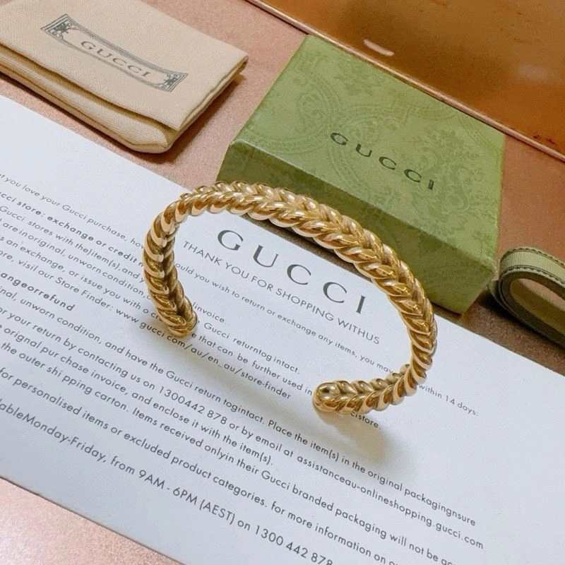 TravelReady Gucci Bracelets 245239