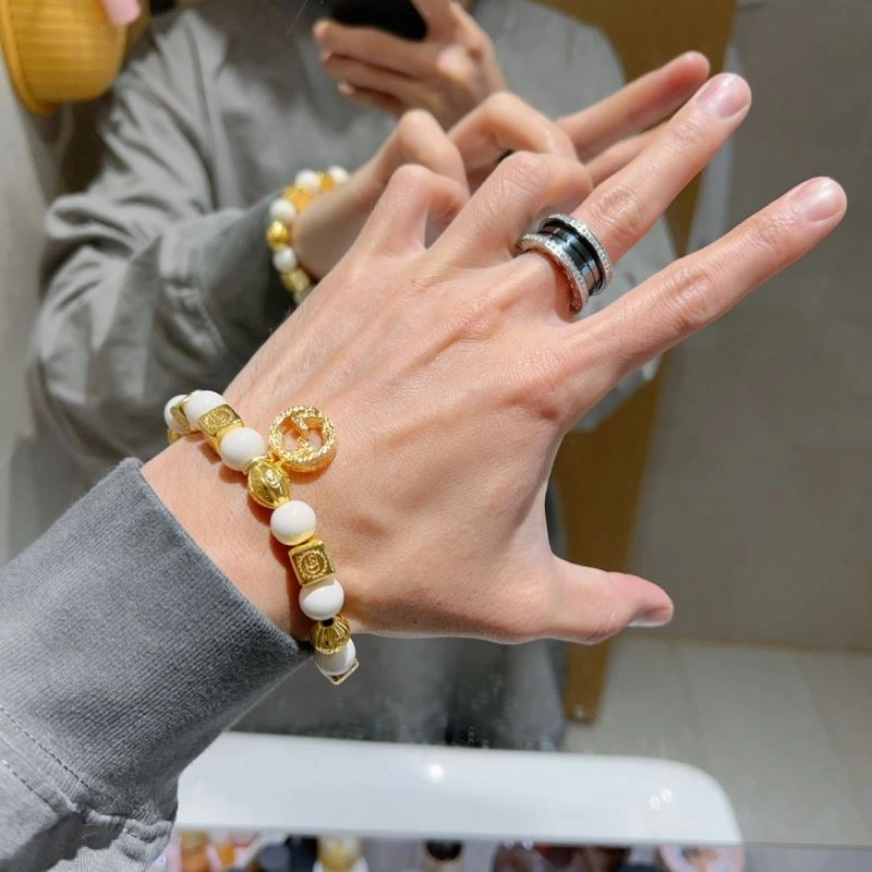 Versatile Gucci Bracelets 245215