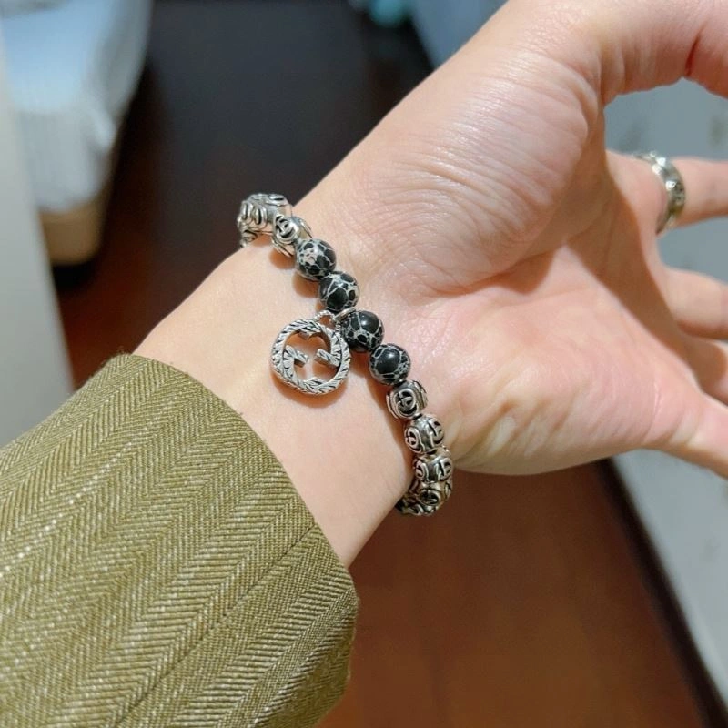 Elegant Gucci Bracelets 245197