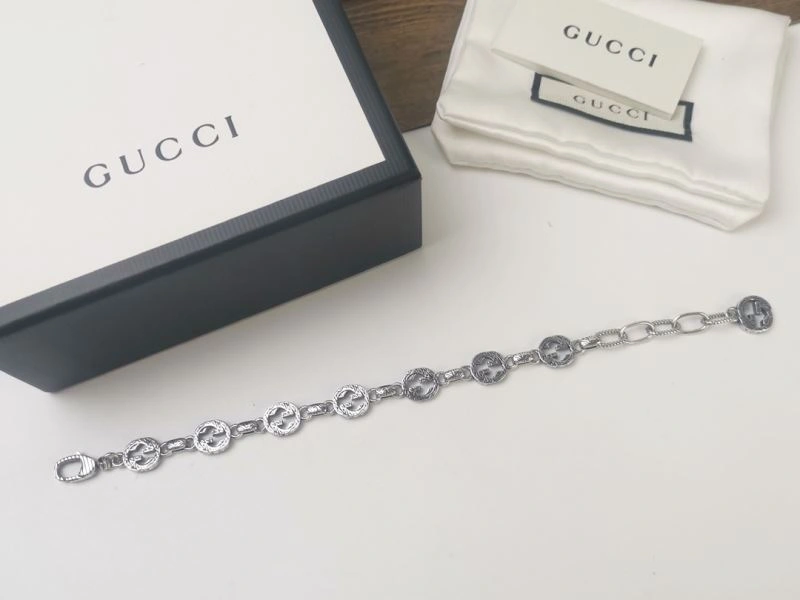 Snug Gucci Bracelets 245207