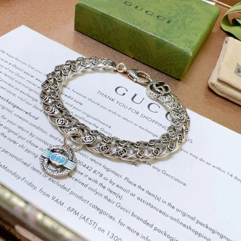 Vibrant Gucci Bracelets 245185