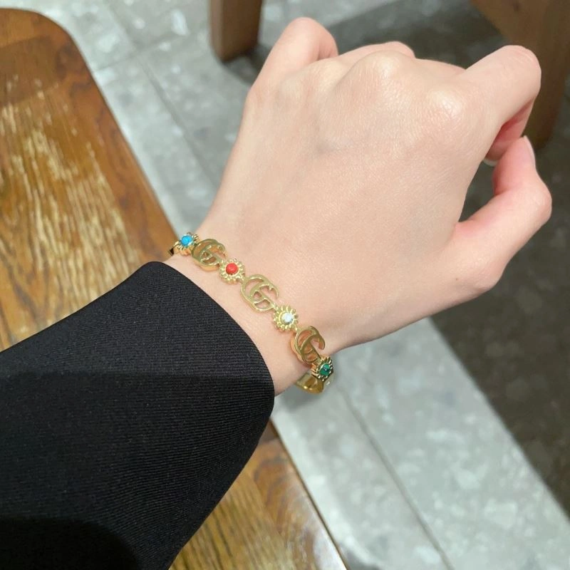 FashionForward Gucci Bracelets 245188