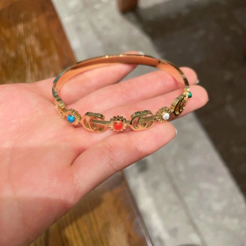 FashionForward Gucci Bracelets 245188