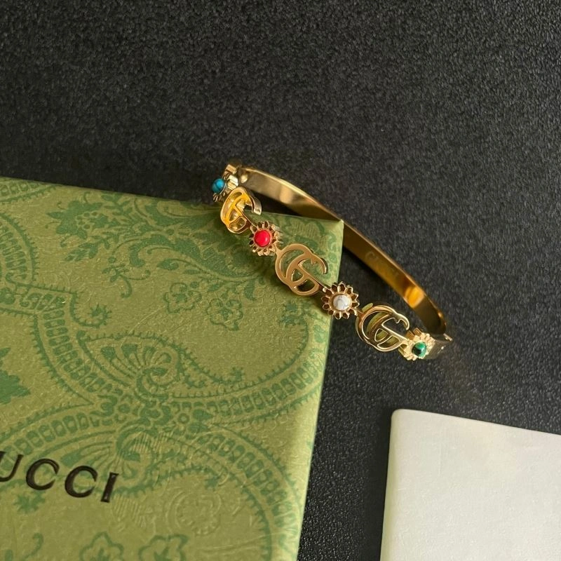 FashionForward Gucci Bracelets 245188