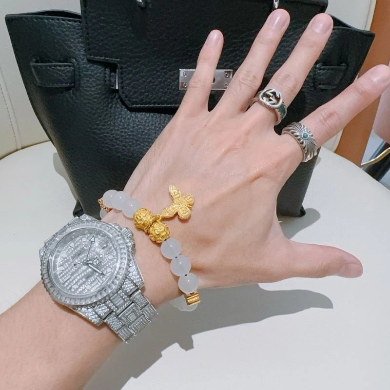 Gucci Bracelets Versatile 245201