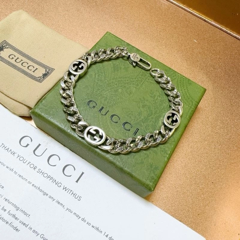 Snug Gucci Bracelets 245180