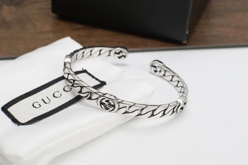 Sustainable Gucci Bracelets 244953