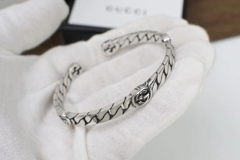 Sustainable Gucci Bracelets 244953