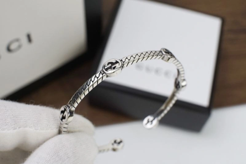 Sustainable Gucci Bracelets 244953